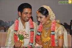 akhil-and-samvritha-sunil-latest-wedding-latest-stills03-002