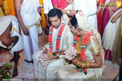 samvritha-sunil-marriage-akhil-photos06-007