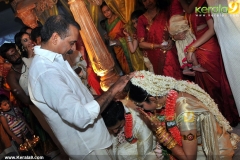 samvritha-sunil-marriage-akhil-photos06-013