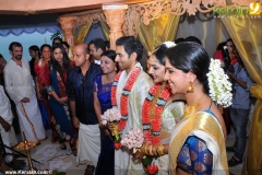 samvritha-sunil-marriage-akhil-photos06-038