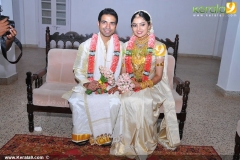 samvritha-sunil-marriage-images00-004