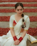 Ahaana-Krishna-in-Pranaah-Nellu-Kalyani-saree-set-pictures