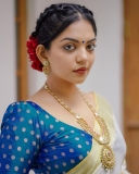 Ahaana-Krishna-onam-2022-photos-in-kerala-saree-look-001