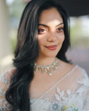 ahana-krishnakumar-in-christian-bride-look-dress-ideas-photos-002
