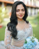 ahana-krishnakumar-in-christian-bride-look-dress-ideas-photos-007