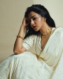 aishwarya-lekshmi-latest-fashion-dress-photos-007