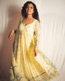 anna-ben-in-churidar-dress-photos-002