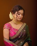 anna-ben-in-saree-look-for-kalyan-navratri-function-011