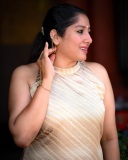 actress-anumol-getting-slim-look-photos-008