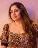 actress-anumol-new-look-photos-006