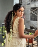 Anupama-Parameswaran-onam-2022-photos-in-kerala-saree-look-004