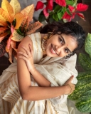 Anupama-Parameswaran-onam-2022-photos-in-kerala-saree-look-010