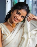 Anupama-Parameswaran-onam-2022-photos-in-kerala-saree-look-011