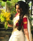 anupama parameswaran kerala saree latest photos-004