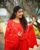 anupama-parameswaran-new-look-photos-style-016