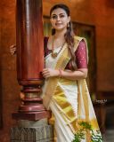 actress-anusree-in-set-and-mundu-dress-photoshoot-010