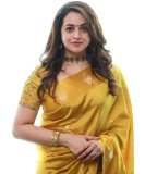 bhavana-in-mango-yellow-saree-photos-007