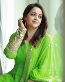 bhavana-in-parrot-green-colour-churidar-photos-003