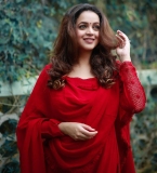 bhavana-new-photos-with-red-colour-001