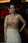 bhavana-new-pictures-100-01232