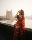 deepti-sati-in-bombay-sarees-with-blouse-look-photos-010