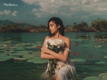 deepti-sati-viral-photoshoot-in-water-latest-003