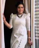 actress-iniya-looking-traditional-style-images