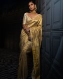 keerthy-suresh-in-golden-color-saree-with-makeup-look-photos-003