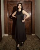 madonna-sebastian-in-black-fashion-dress-images-005