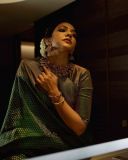 madonna-sebastian-in-green-pattu-saree-photos-001