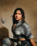 madonna-sebastian-in-trending-fashion-dress-photos-008