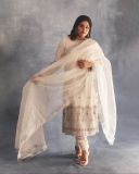 manjima-mohan-in-white-salwar-with-heavy-work-images-002