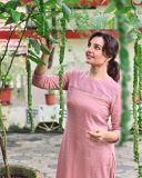 manju-warrier-in-peach-colour-kurti-set-photo-002