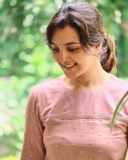 manju-warrier-in-peach-colour-kurti-set-photo-004