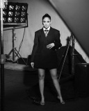 mrunal-thakur-in-black-blazer-dress-with-high-heels-style-photos-008