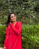 namitha-pramod-beautiful-photos-in-different-dresses-046