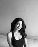 nandana-varma-in-black-crop-top-and-jeans-style-photos-004