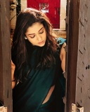 nayanthara-in-green-chiffon-saree-with-contrast-sleeveless-blouse-photos-005