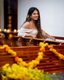nayanthara-chakravarthy-in-vishu-special-dress-photos-007