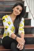 nikki-galrani-latest-photos-021-0079