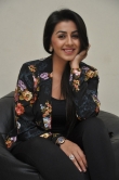 nikki-galrani-photo-gallery-300-00620