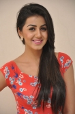 nikki-galrani-stills-369-00449