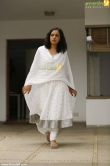 nithya-menen-stills20