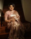 prayaga-martin-in-saree-photos-001