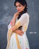 priyamani-latest-photos-in-traditional-dress-005