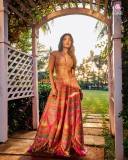 raashi-khanna-in-heavy-embroidery-lehenga-designs-dress-photos-001