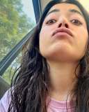 rashmika-mandanna-no-makeup-look-style-ideas-photos-007
