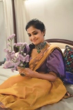 ramya-nambeesan-cute-saree-photos-002