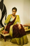 ramya-nambeesan-cute-saree-photos-009