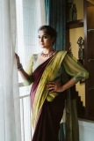 ramya-nambeesan-cute-saree-photos-012